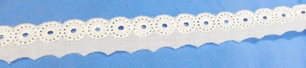 Madeira szalag fehér 2,5cm-s 