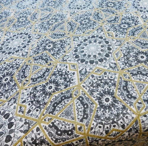 Szürke mandala mintás pamutvászon terítő 90x90cm