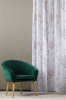 Ecrü hímzett margarétás batiszt vitrage függöny/Cikkszám:01310031